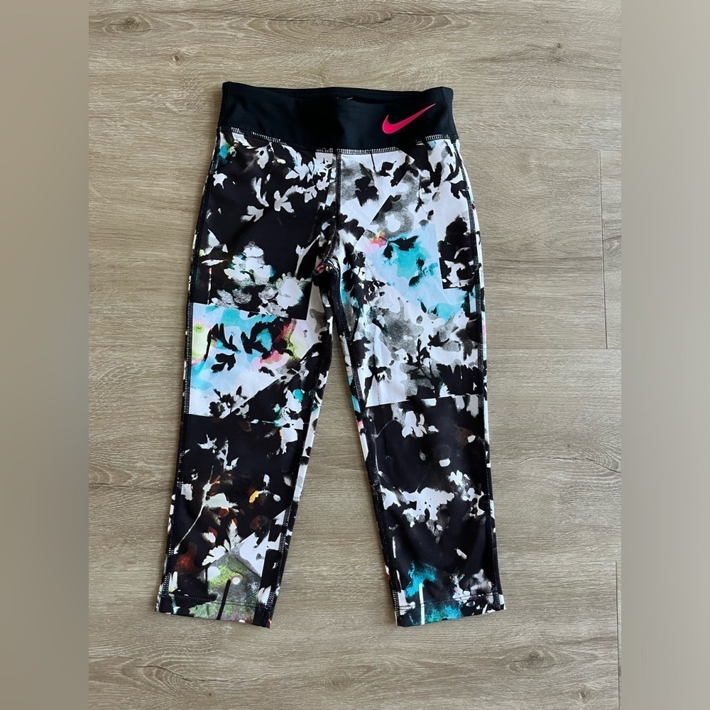 Nike Dri Fit Girl’s Sz S Muti Color New Leggings‎